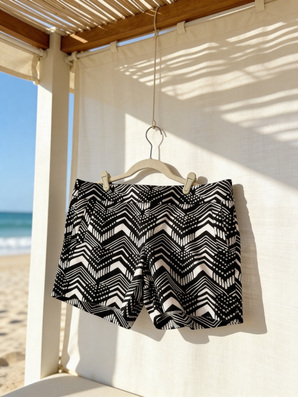 Graphic Black & White Shorts